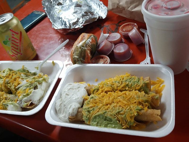 Los Taquitos Taco Shop food